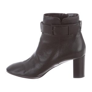 Aquatalia weatherproof black heeled boot
